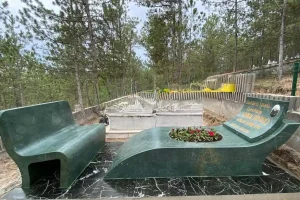 altin-el-mermer-GRANİT-MEZARLAR (35)